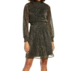 Sam Edelman Metallic Gold Plisse Shift Dress with long sleeves